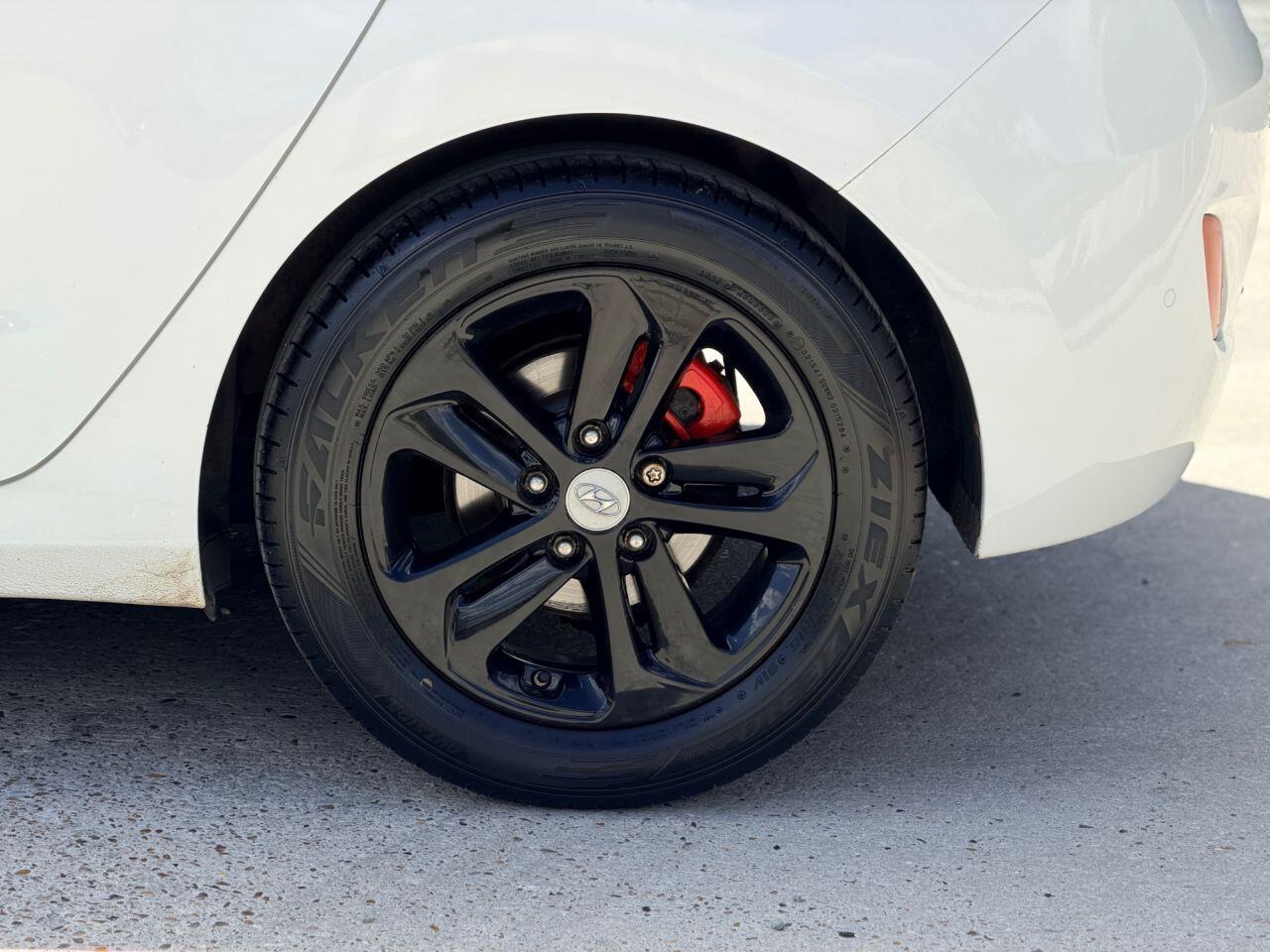 Hyundai I30 view 12