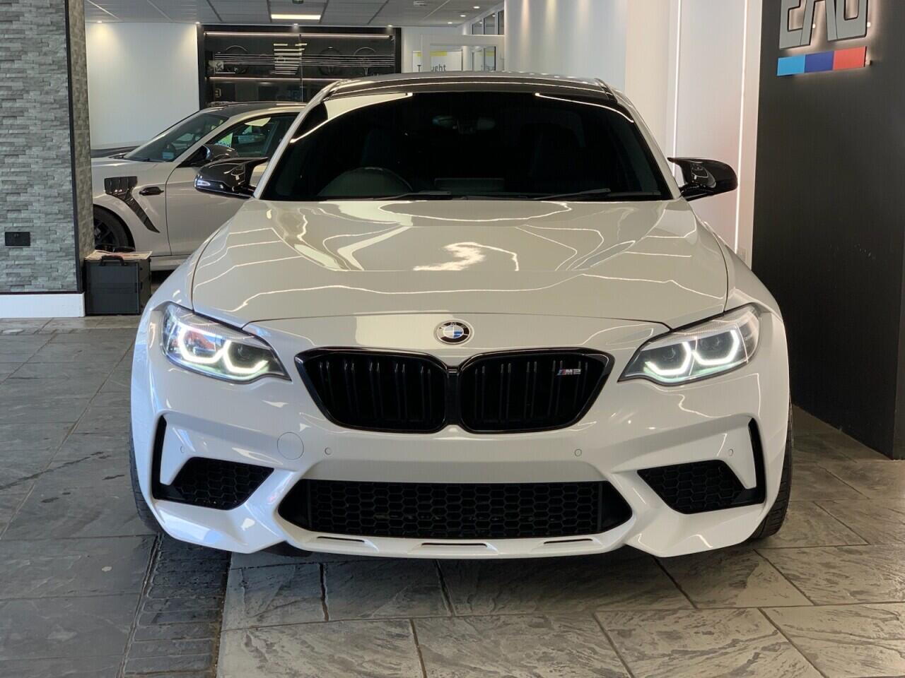 BMW M2 view 4