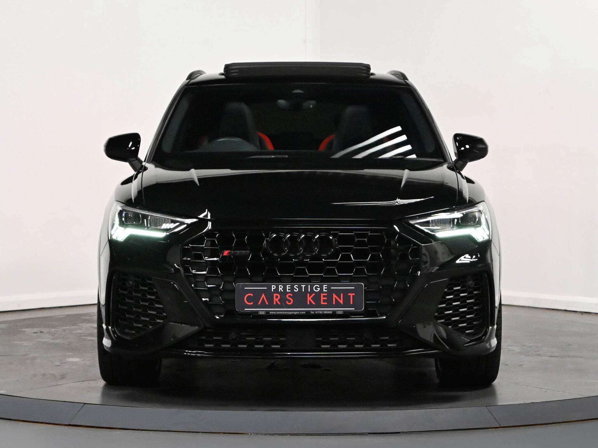 Audi RS Q3 view 23