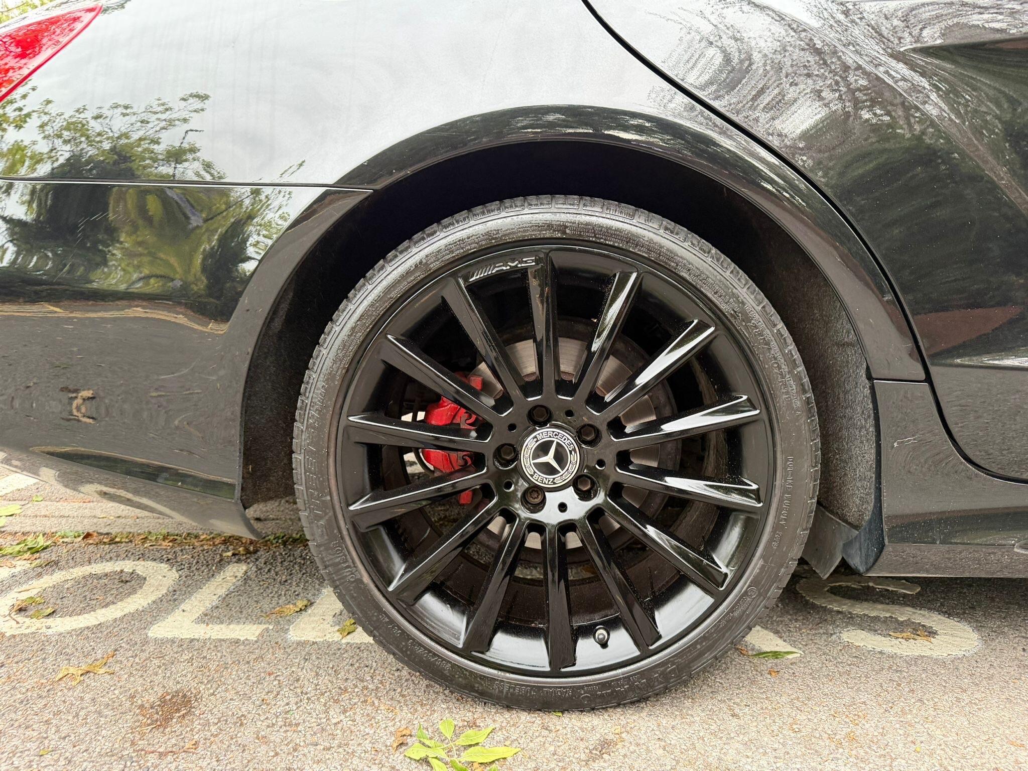 Mercedes-Benz CLS view 31