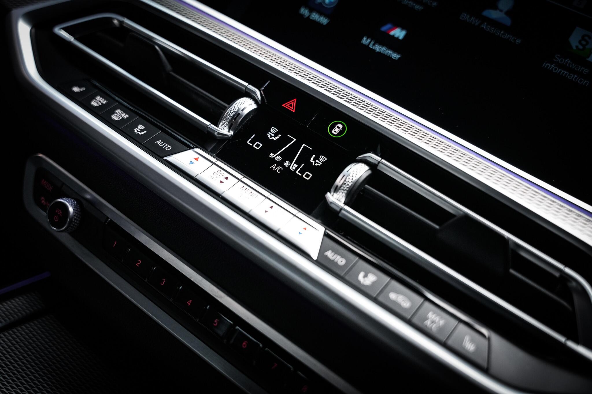 BMW X5 view 40