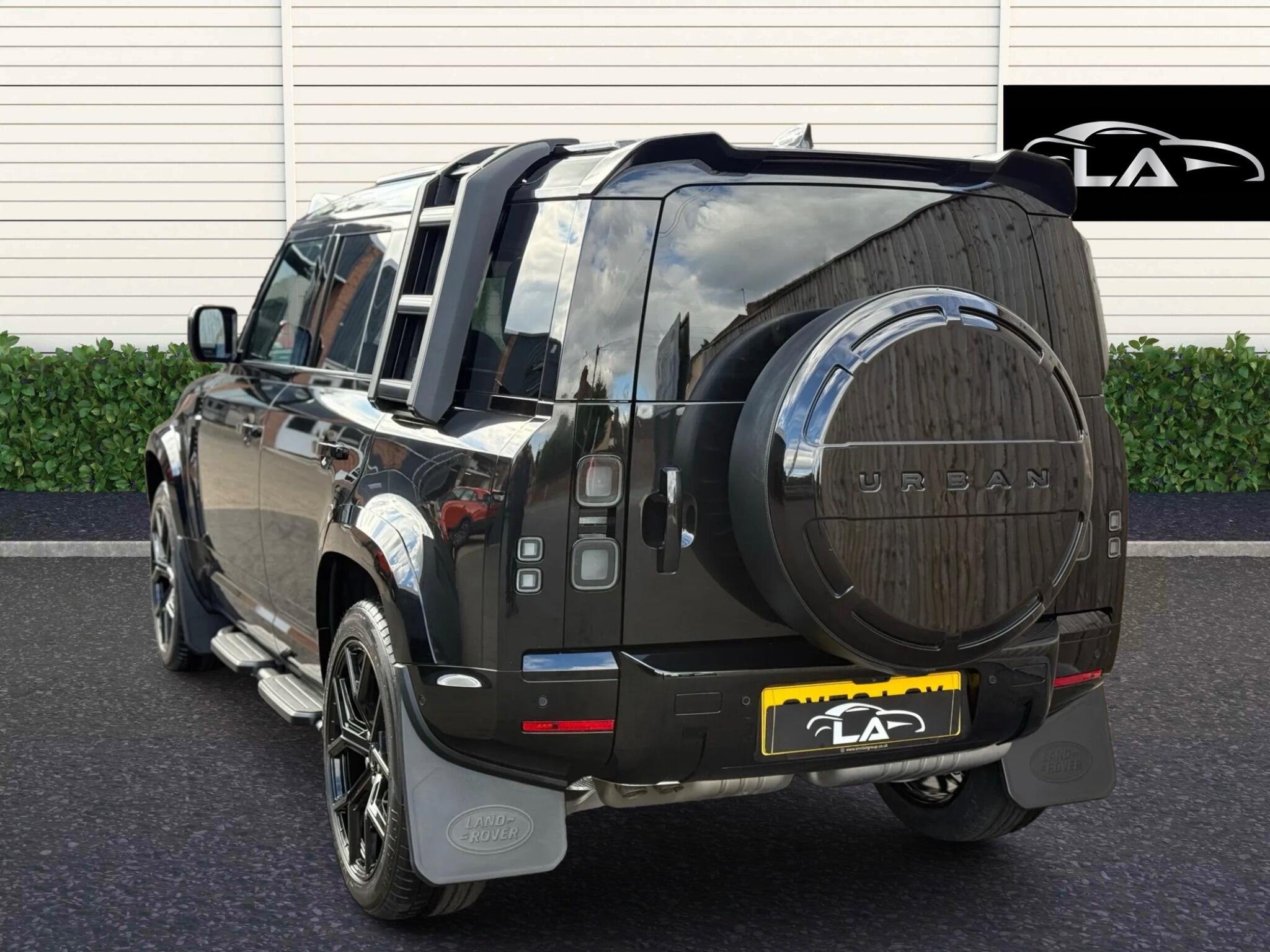 Land Rover Defender view 6