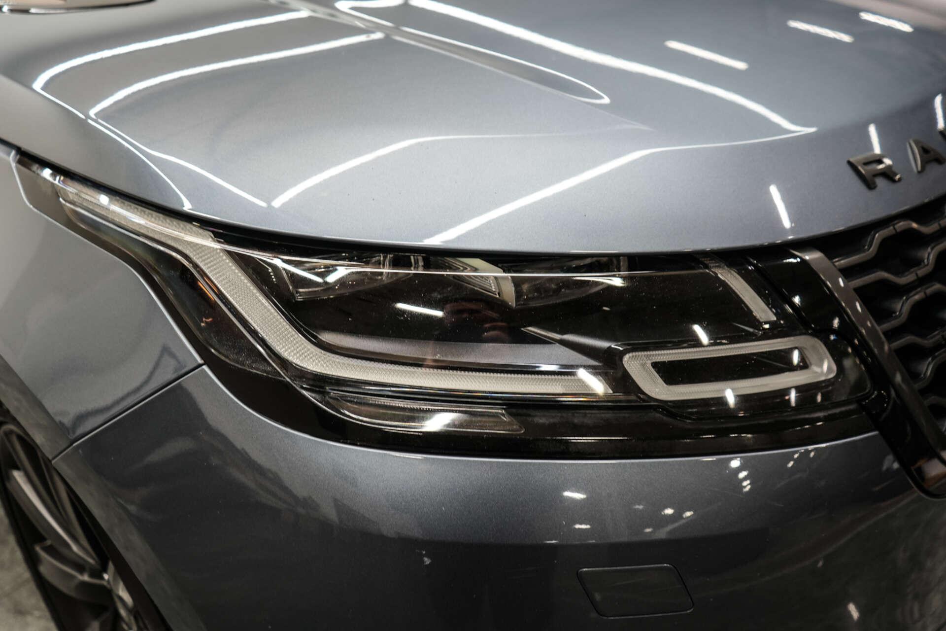 Land Rover Range Rover Velar view 6