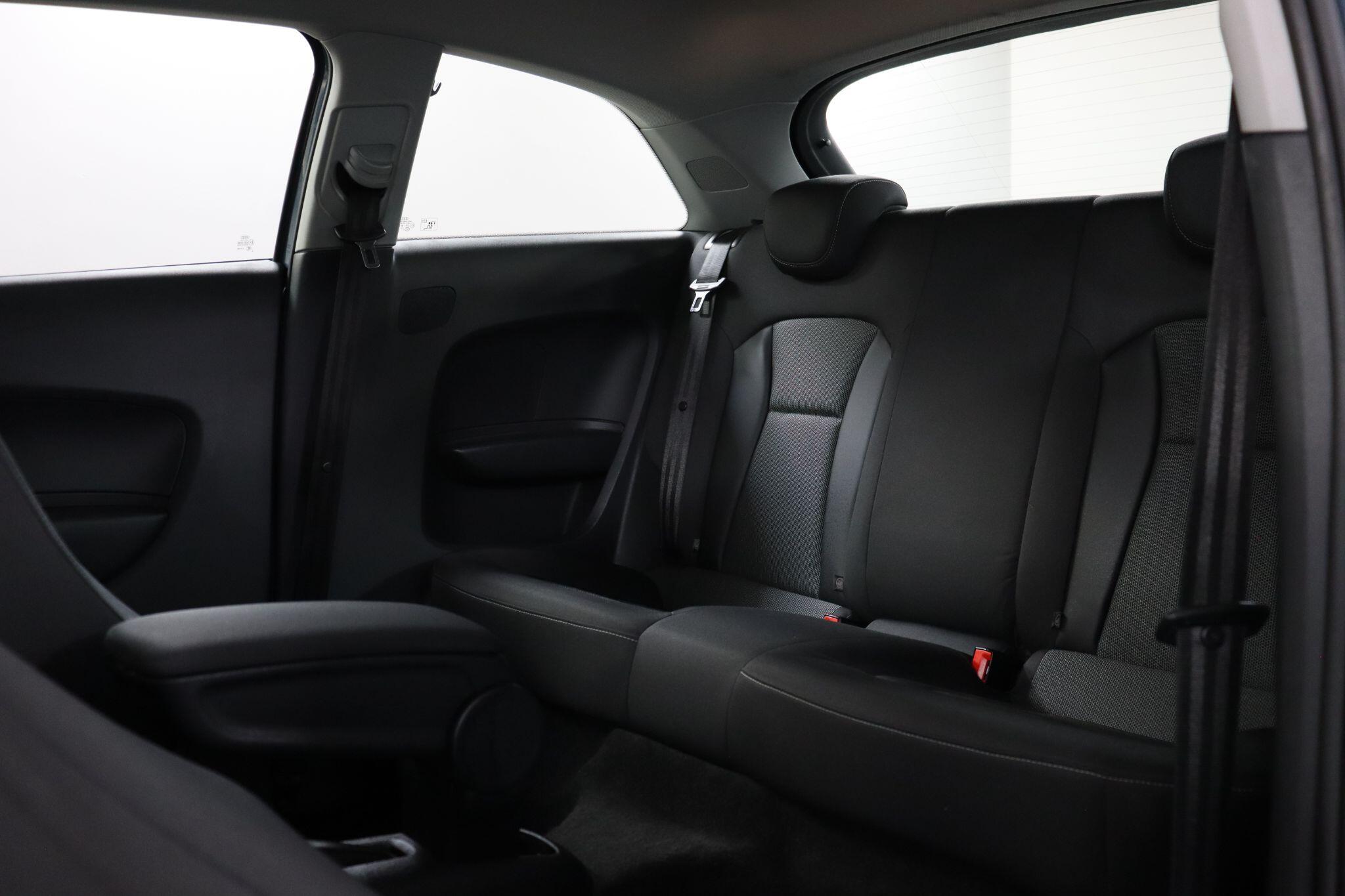 Audi A1 view 39