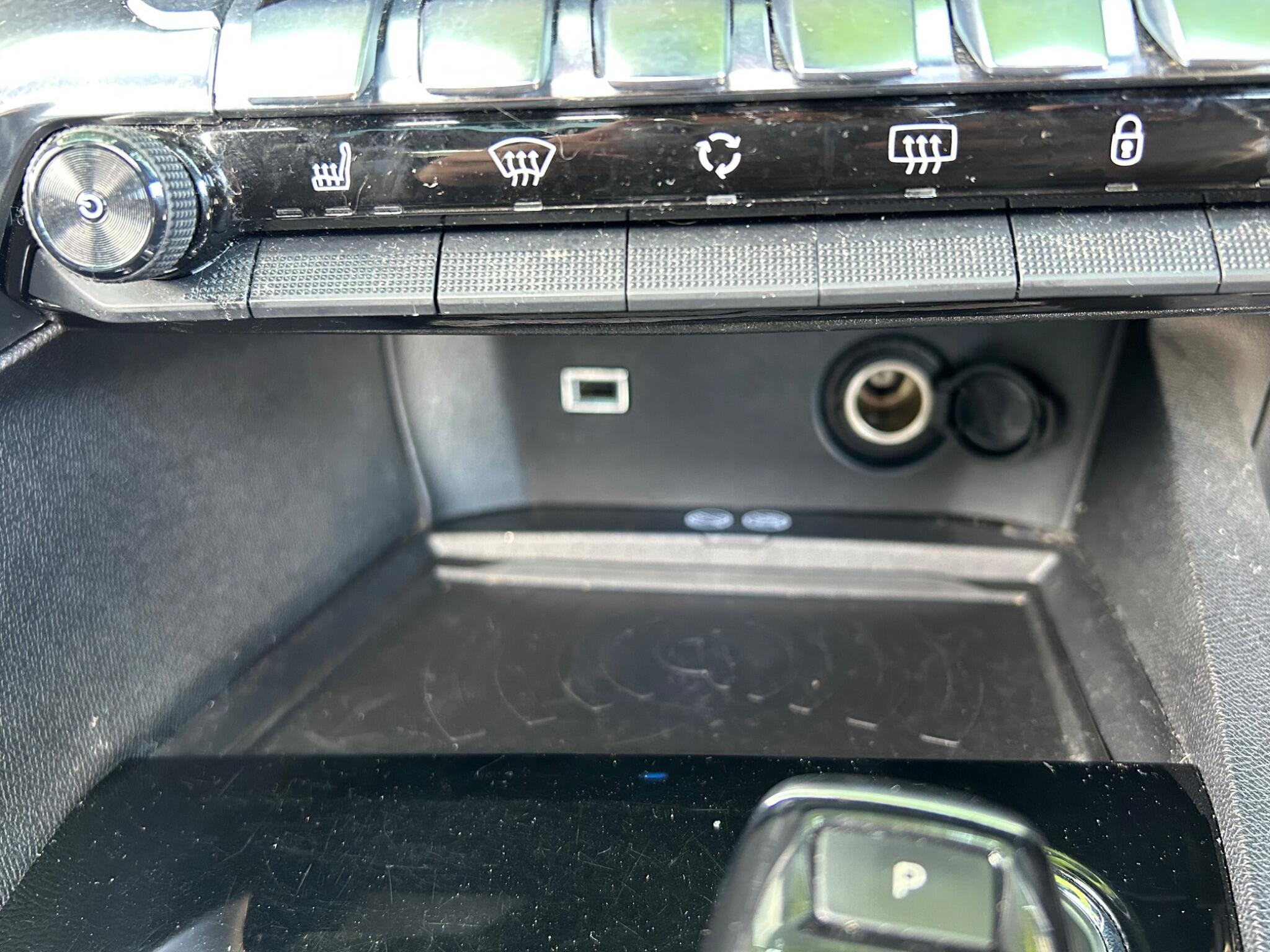 Peugeot 3008 view 36