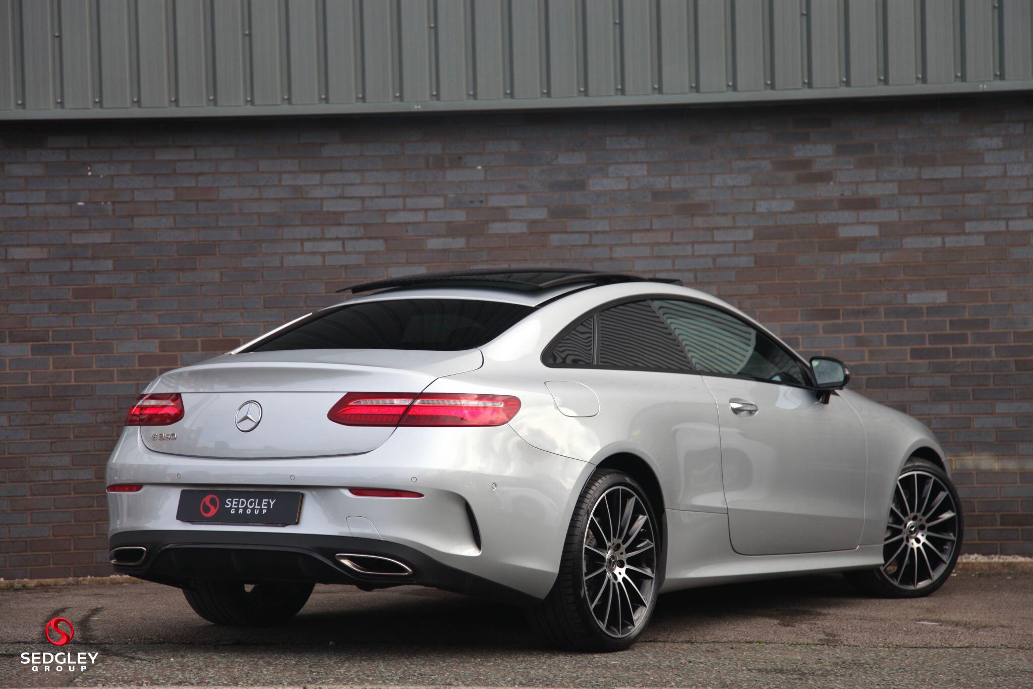 Mercedes-Benz E Class view 3