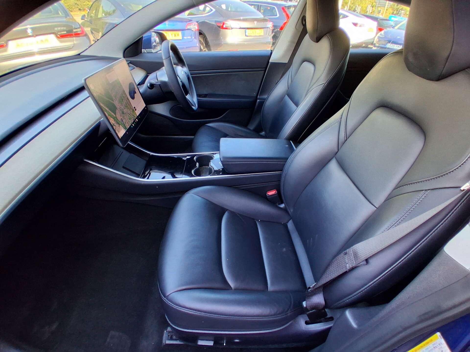 Tesla Model 3 view 26