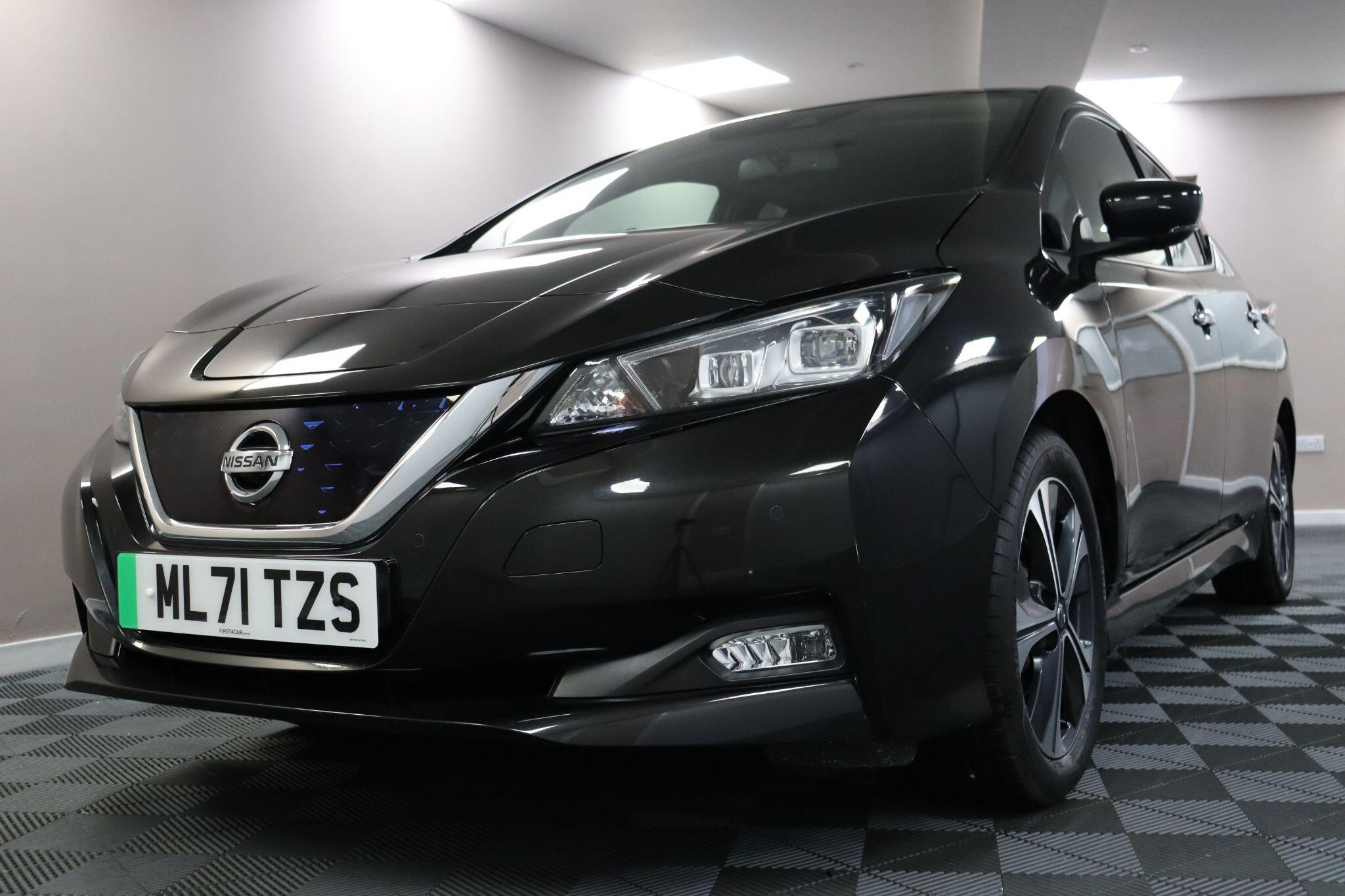 Nissan Leaf view 28