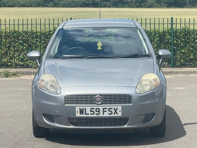Fiat Grande Punto view 3