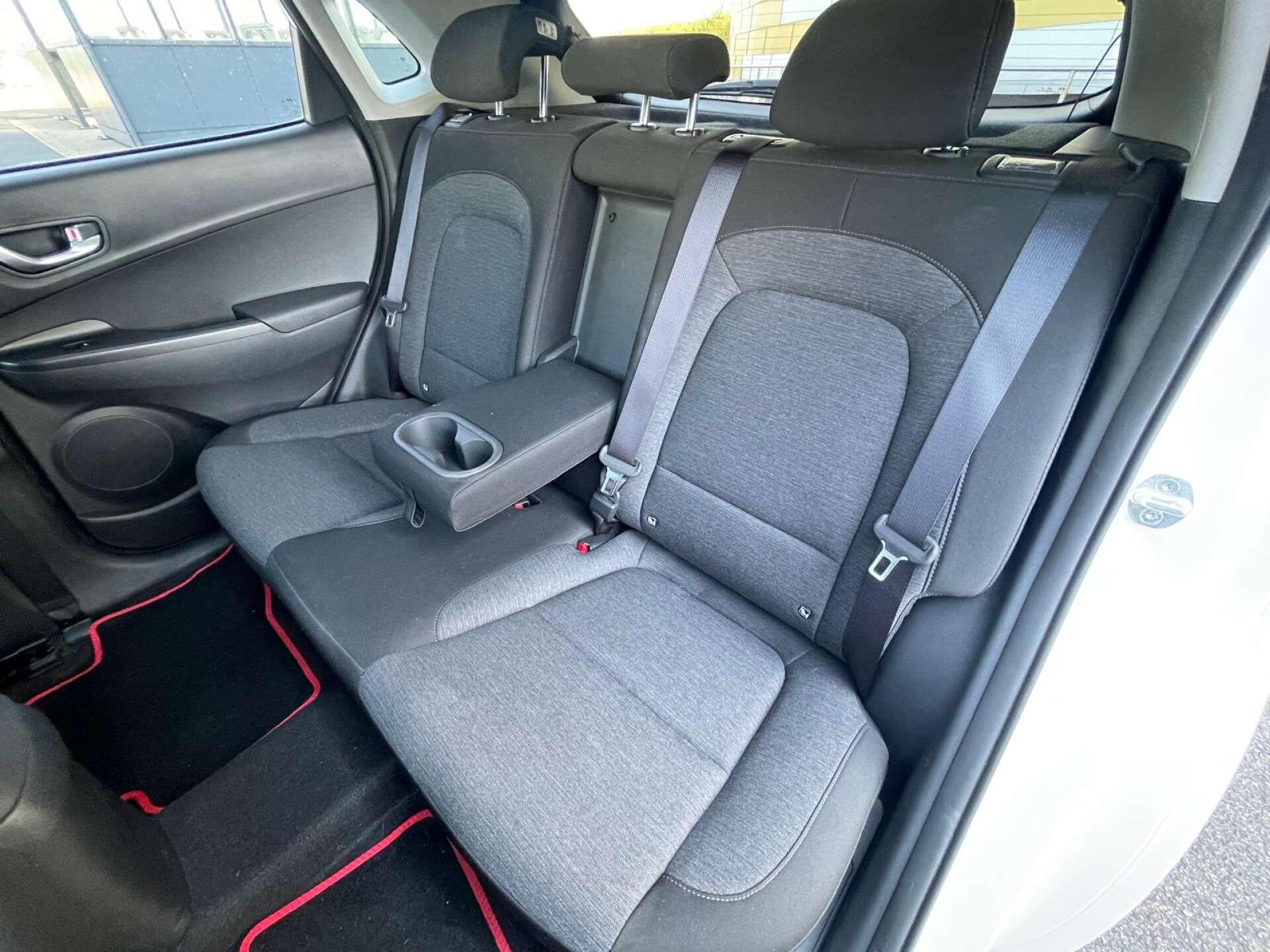 Hyundai Kona view 40