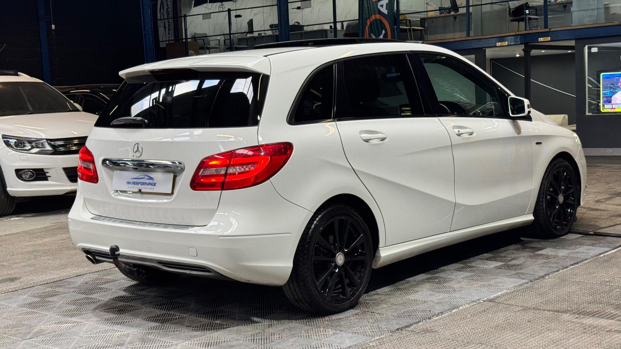 Mercedes-Benz B Class view 66
