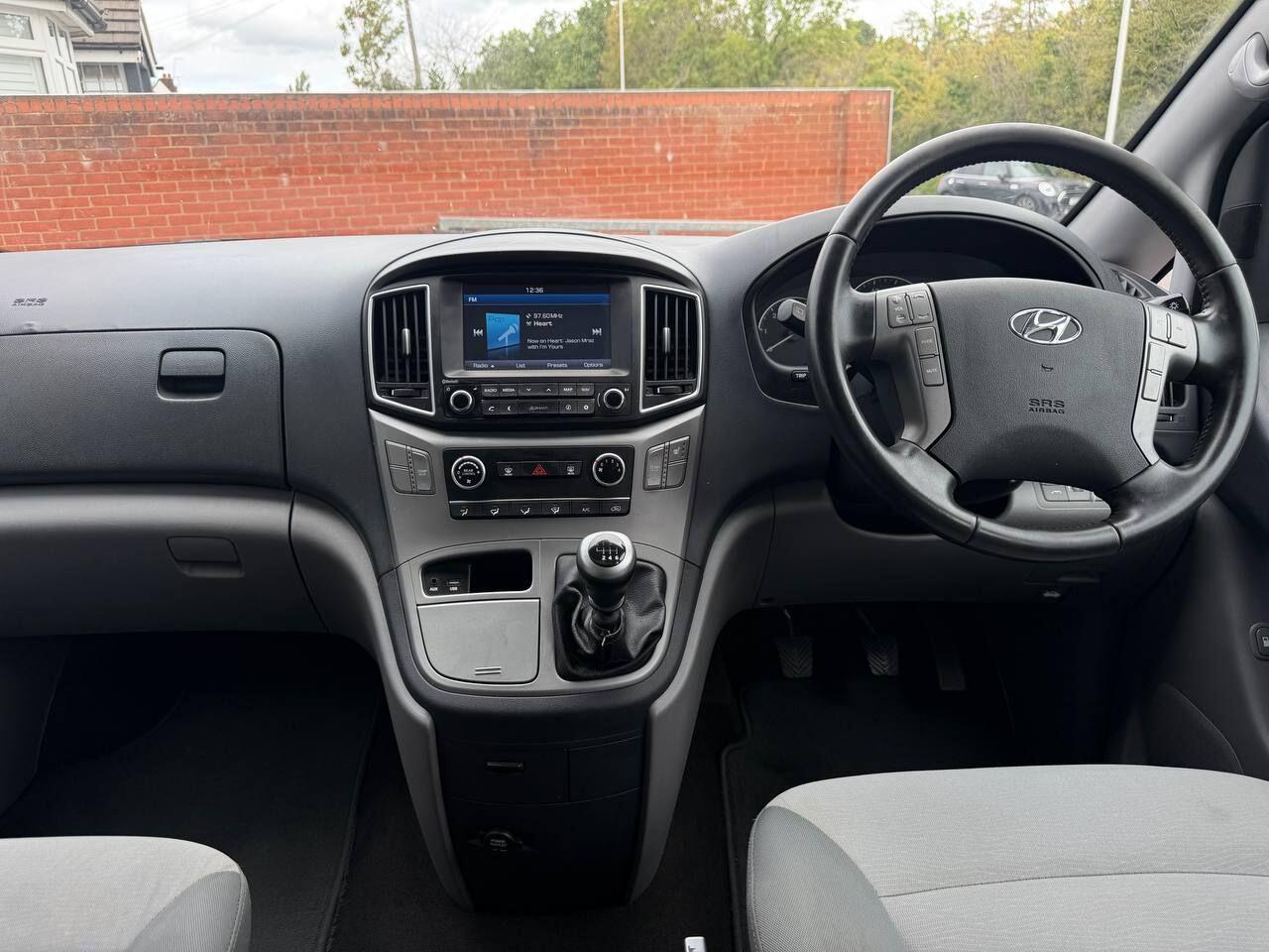 Hyundai I800 view 27