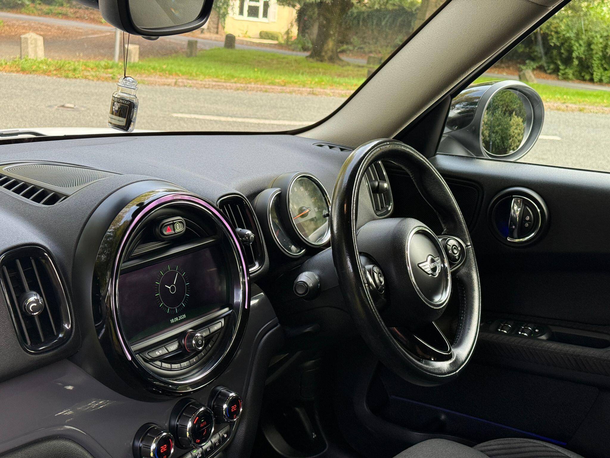Mini Countryman view 49