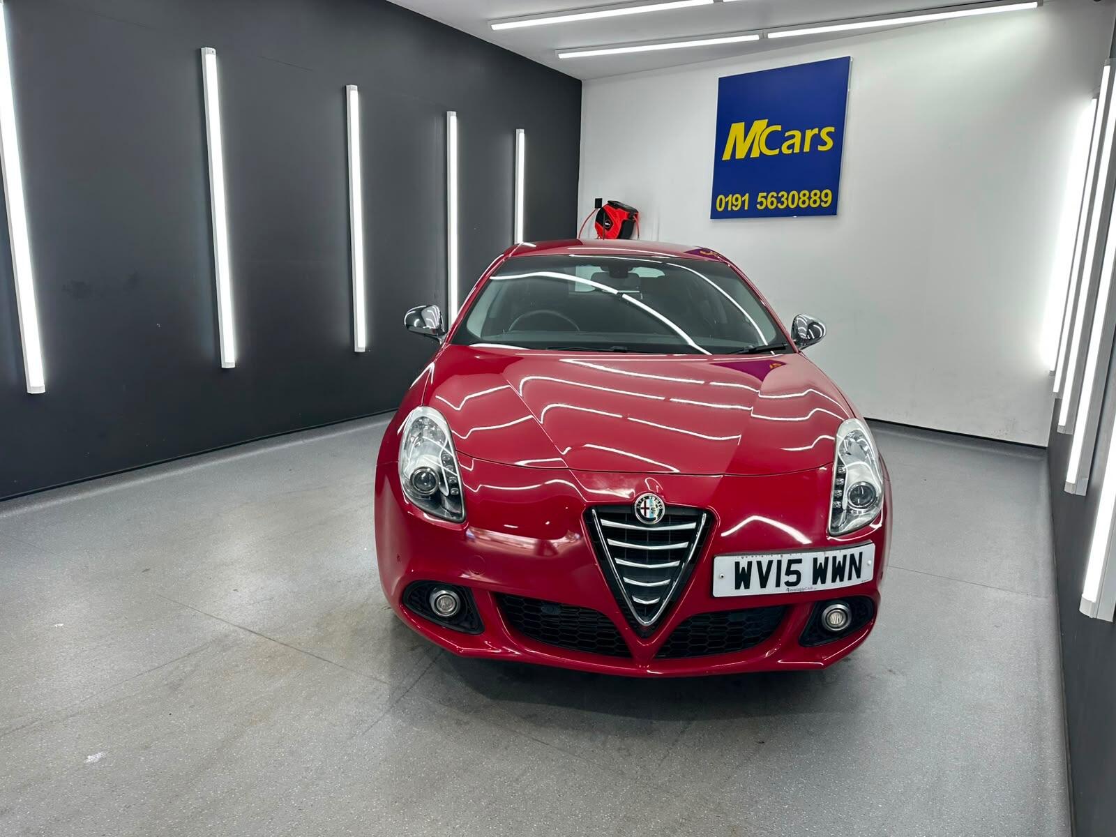 Alfa Romeo Giulietta view 5