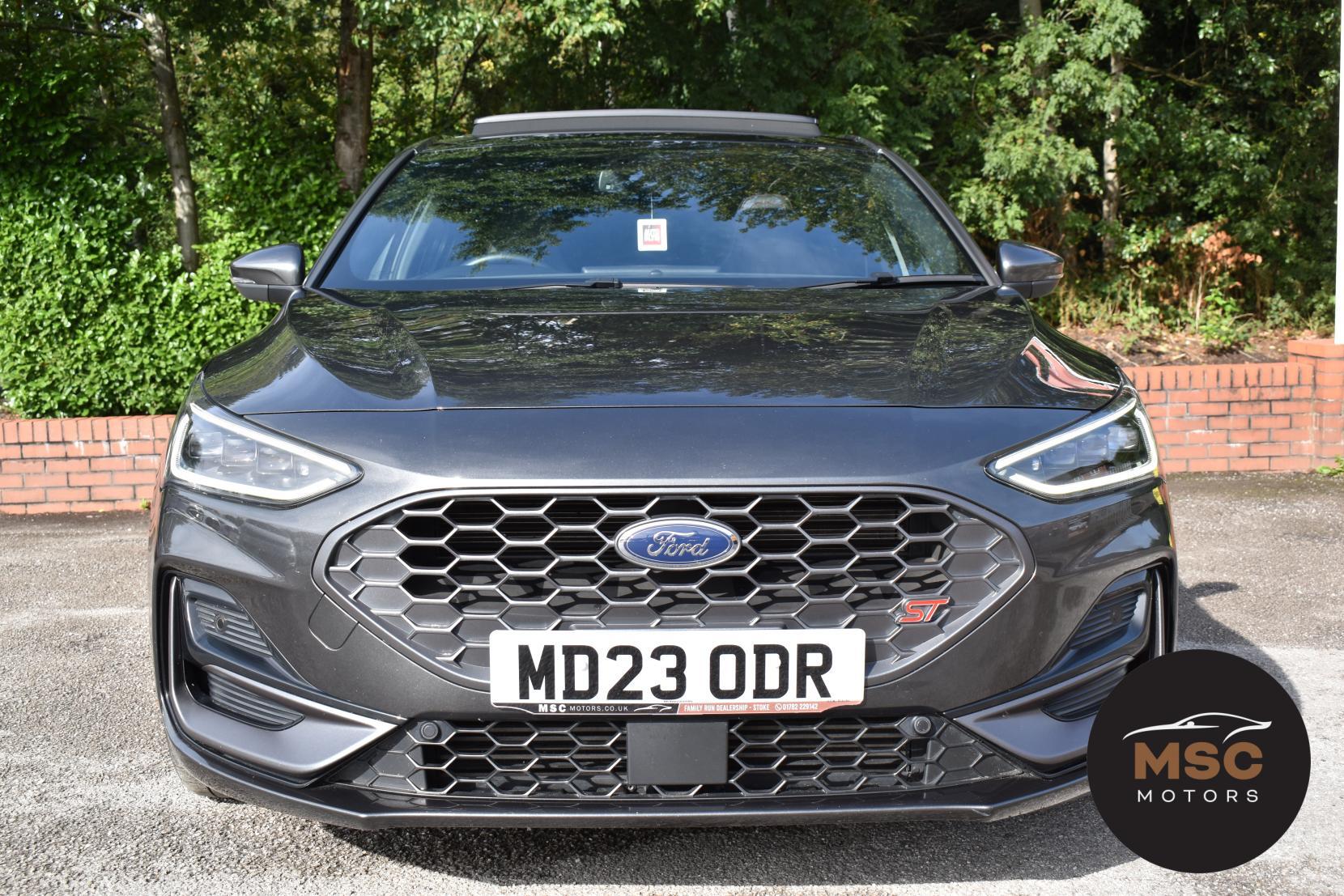 Ford Focus view 4
