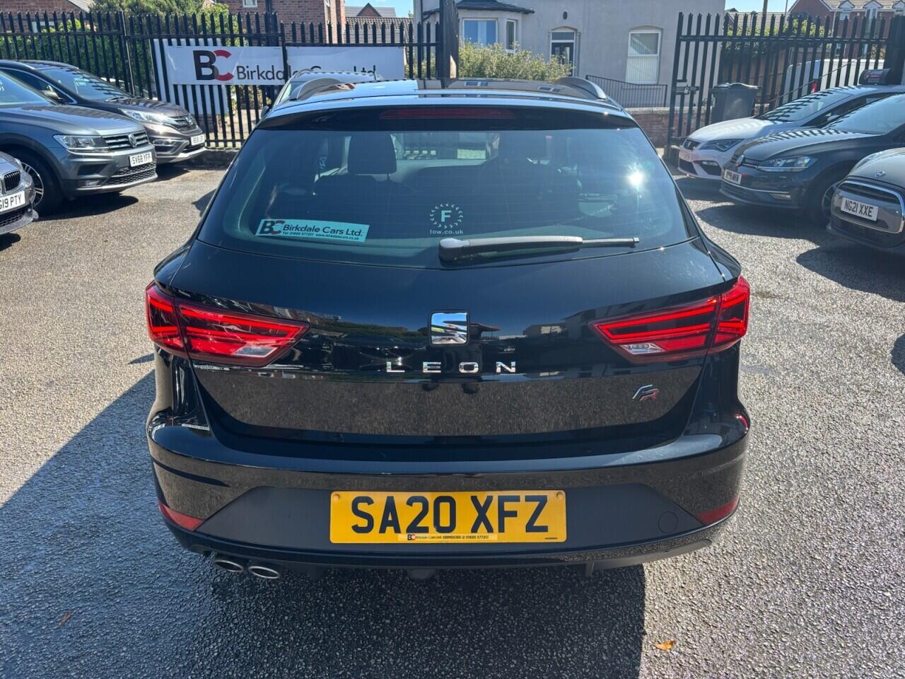 Seat Leon Leon view 5