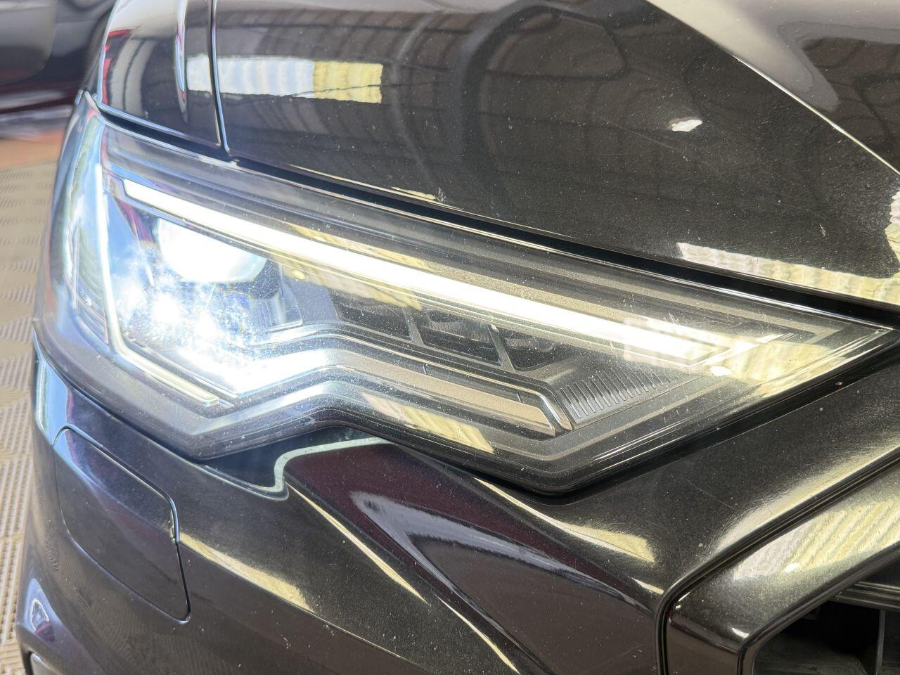 Audi A6 Saloon view 26