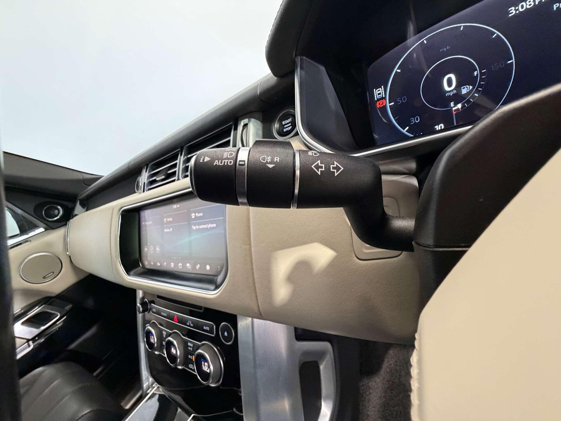 Land Rover Range Rover view 31