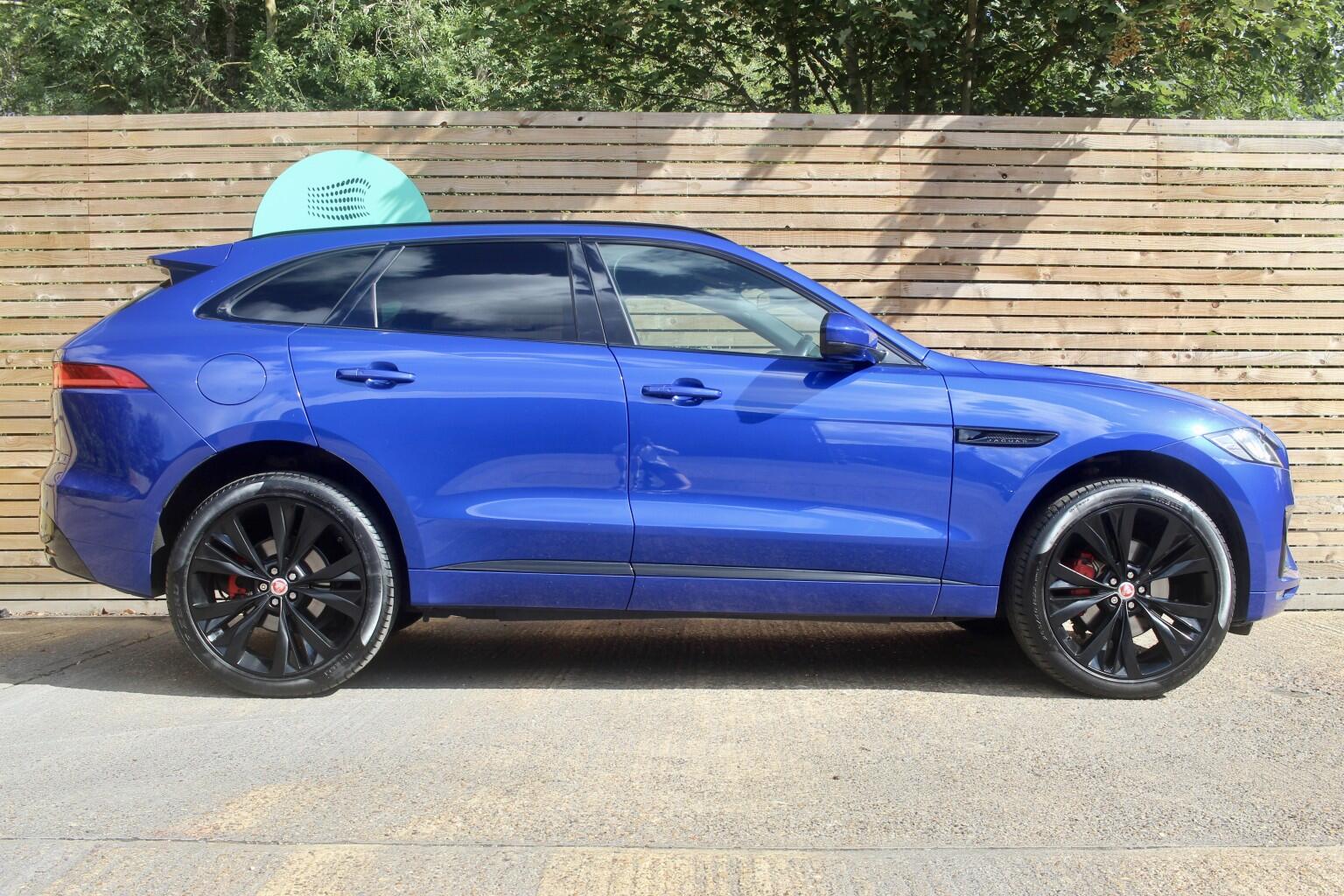 Jaguar F-Pace view 5