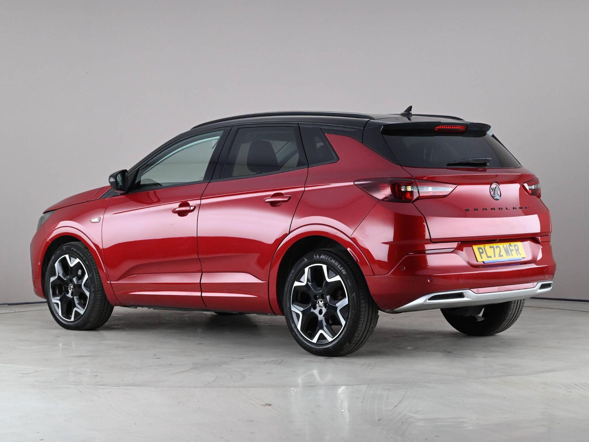 Vauxhall Grandland view 4
