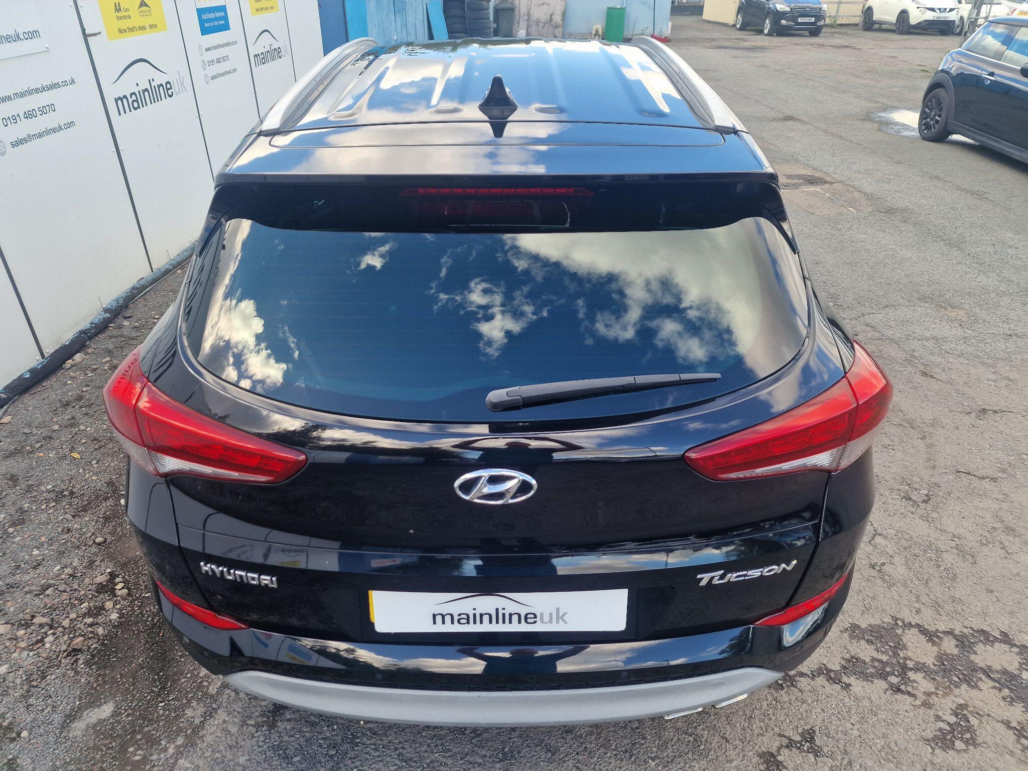 Hyundai Tucson view 75