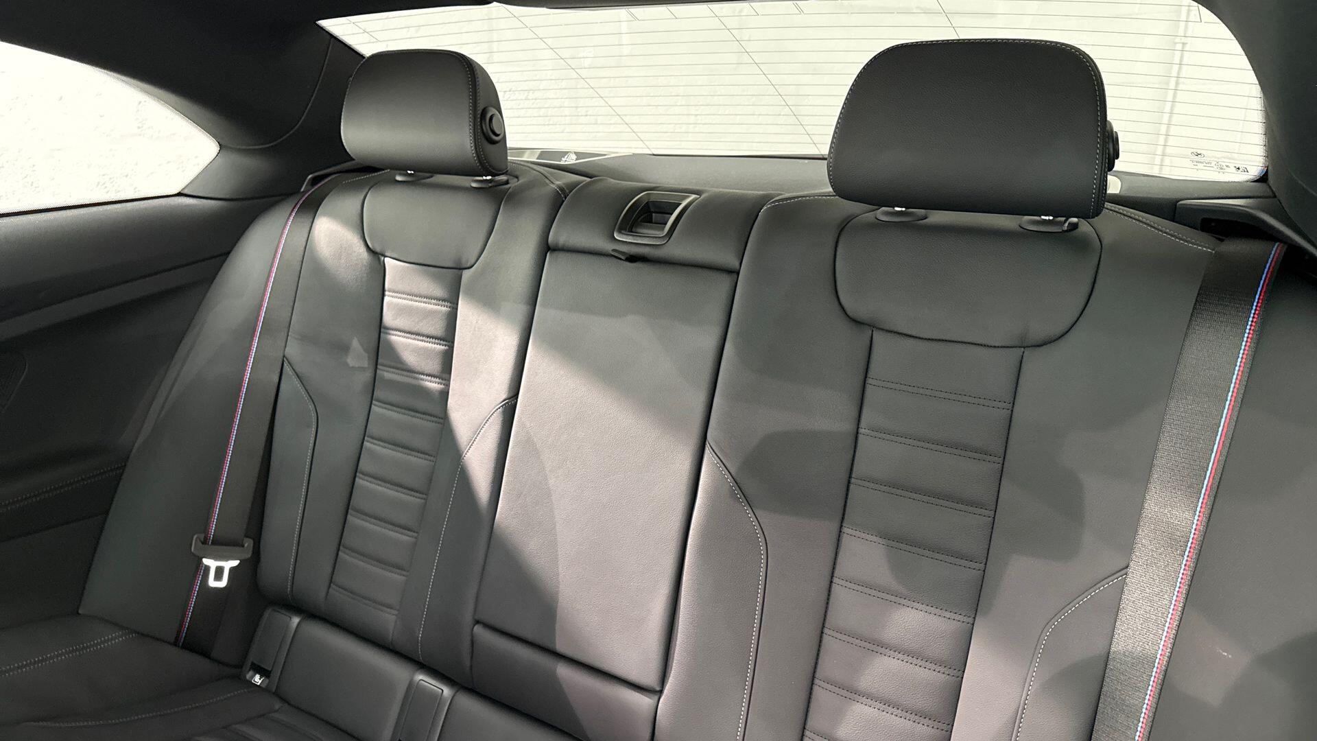 BMW 2 Series view 12