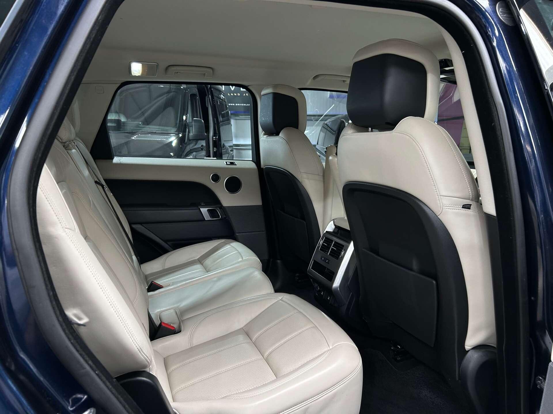 Land Rover Range Rover Sport view 32