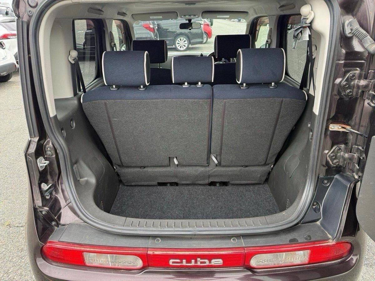 Nissan Cube view 7