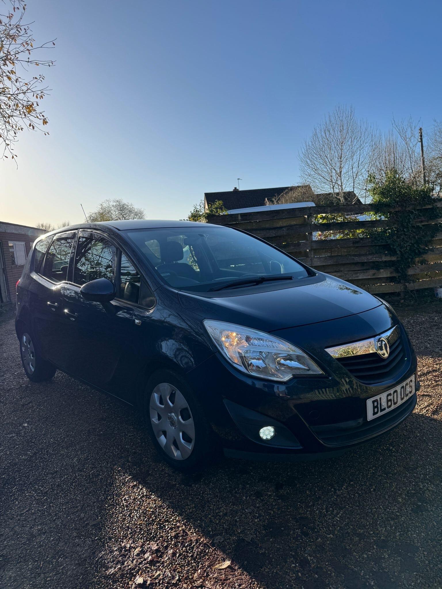 2011 Vauxhall Meriva 1.4T 16V Exclusiv Euro 5 5dr • 70,000 miles image 5