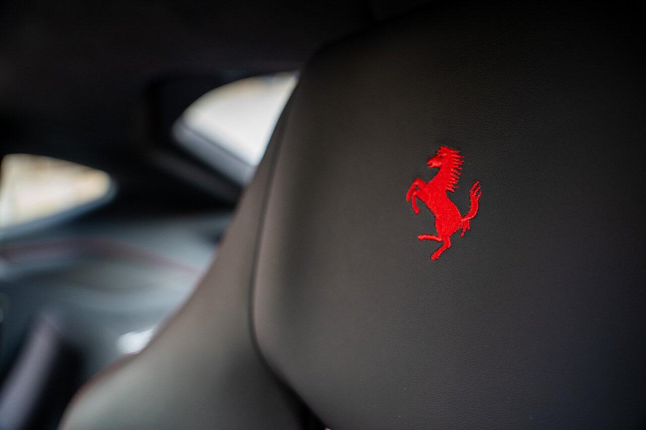 Ferrari 812 view 82