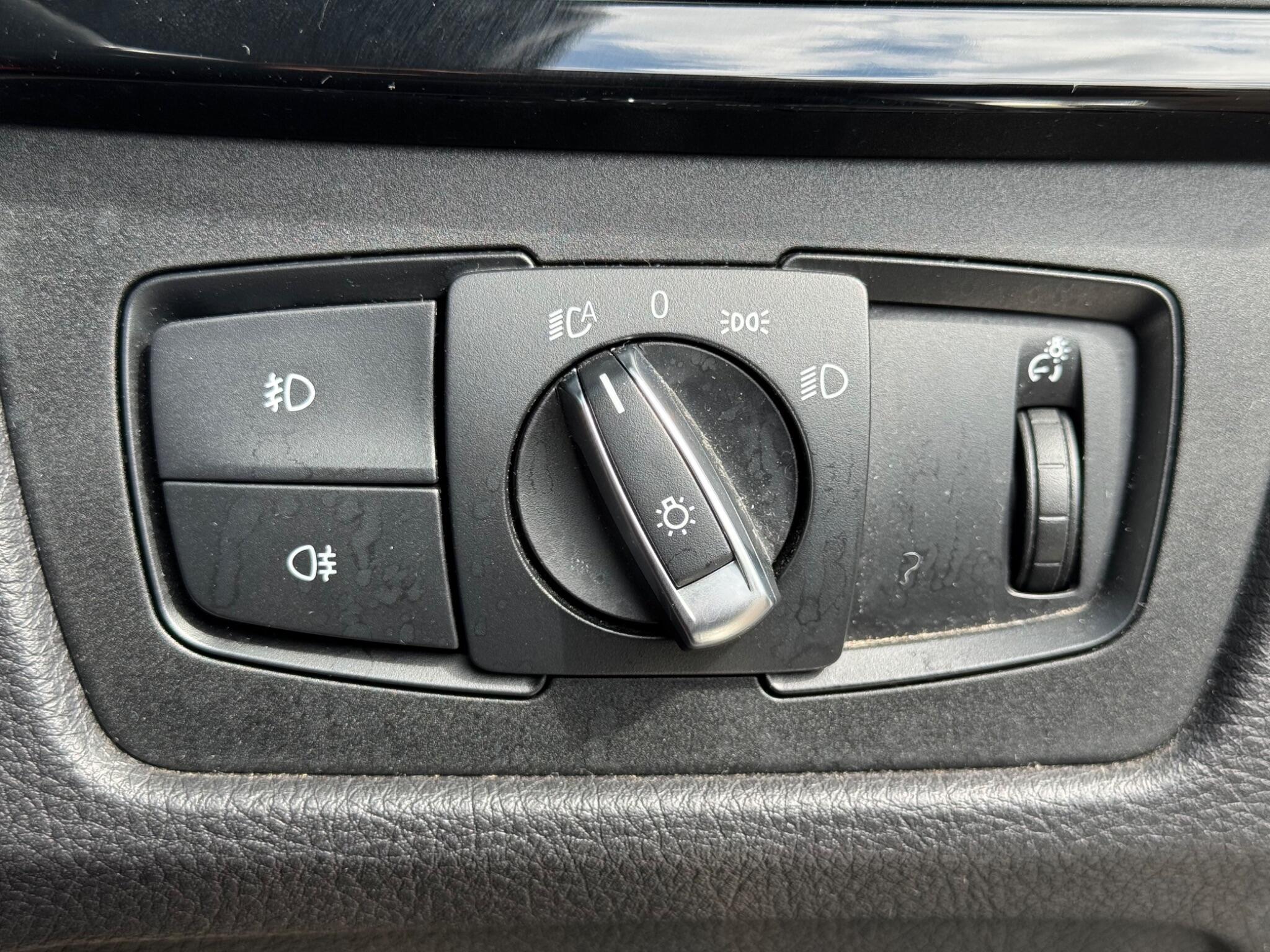 BMW 3 Series view 31