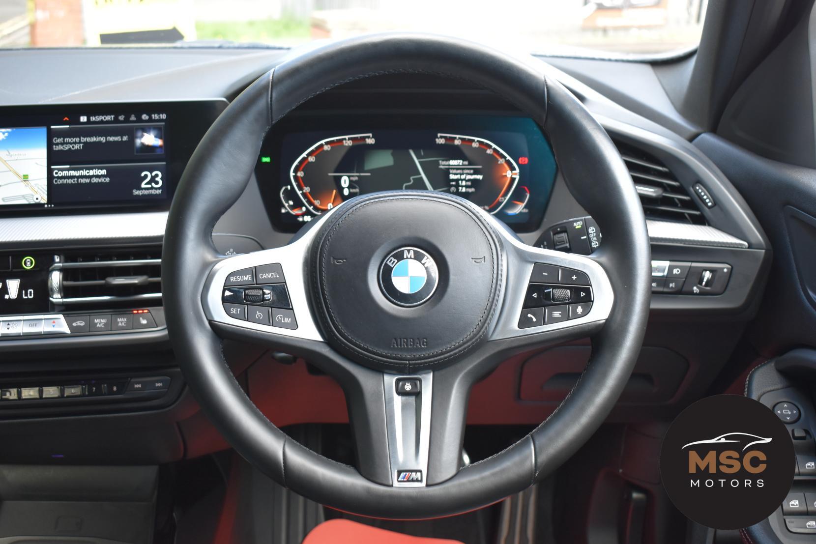 BMW 1 Series view 43
