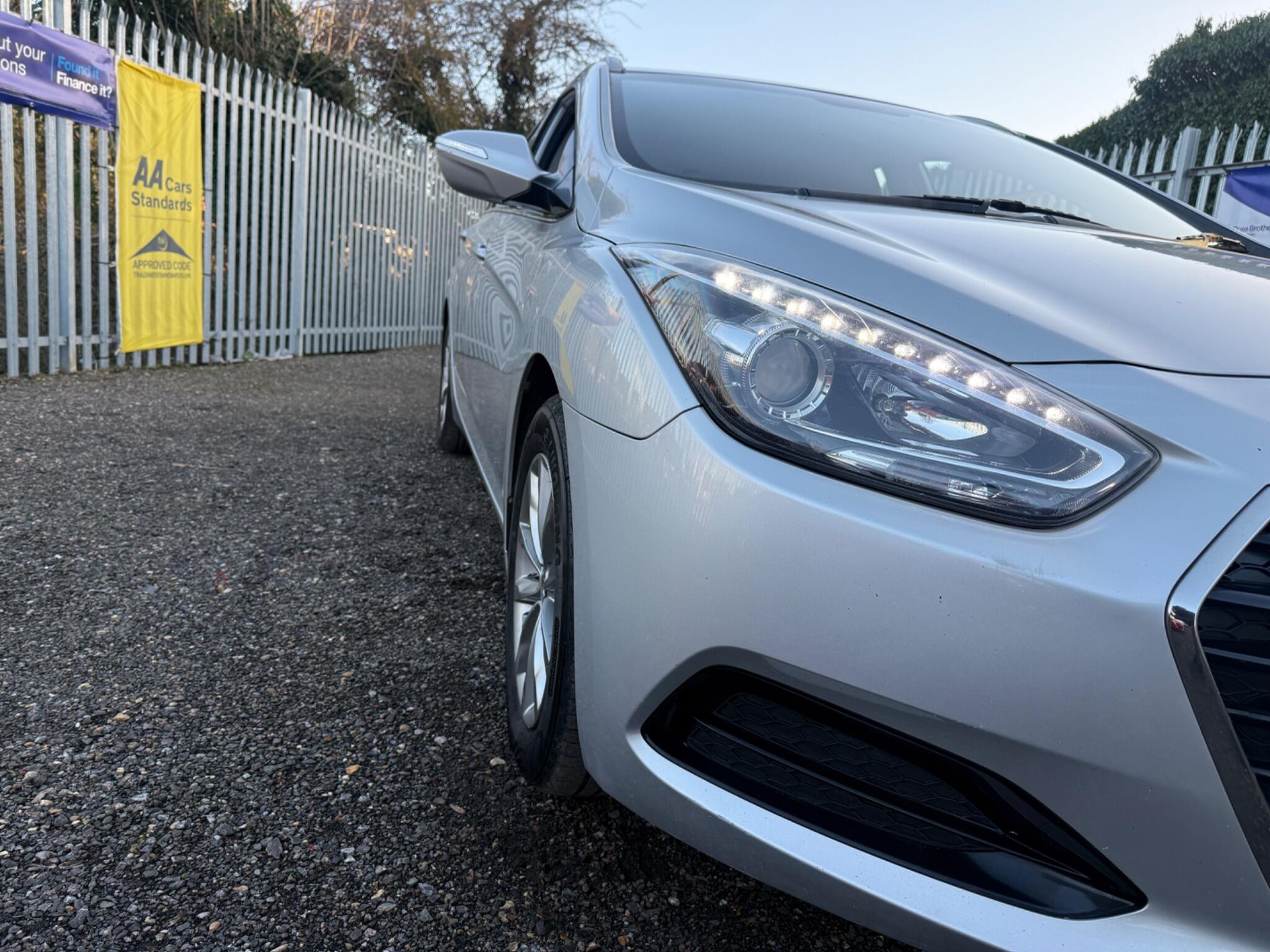 2015 Hyundai i40 image 32