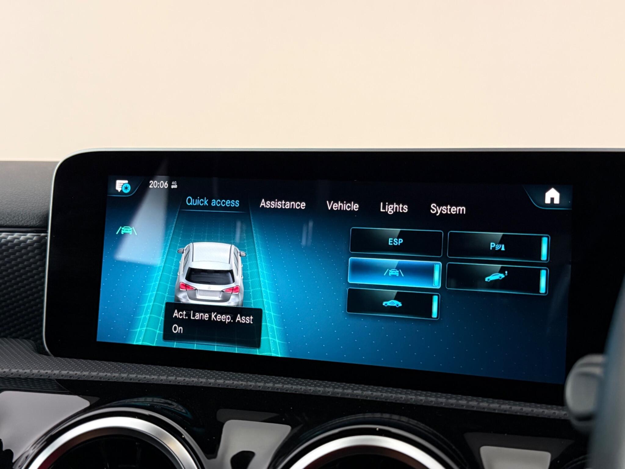 Mercedes-Benz A-Class view 29