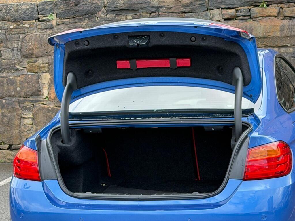 BMW 4 Series view 19