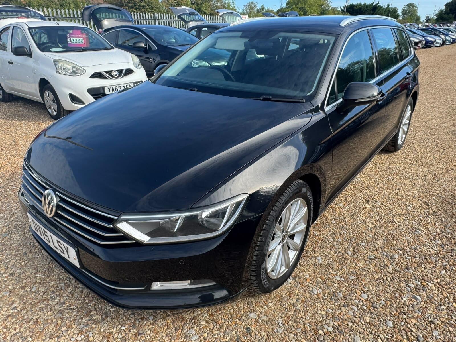 Volkswagen Passat view 6