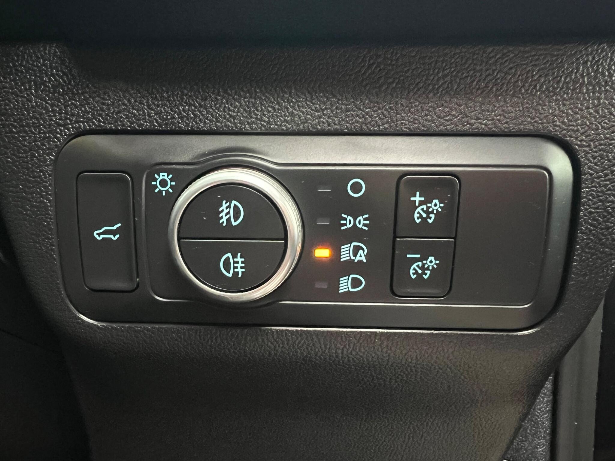Ford Kuga view 27