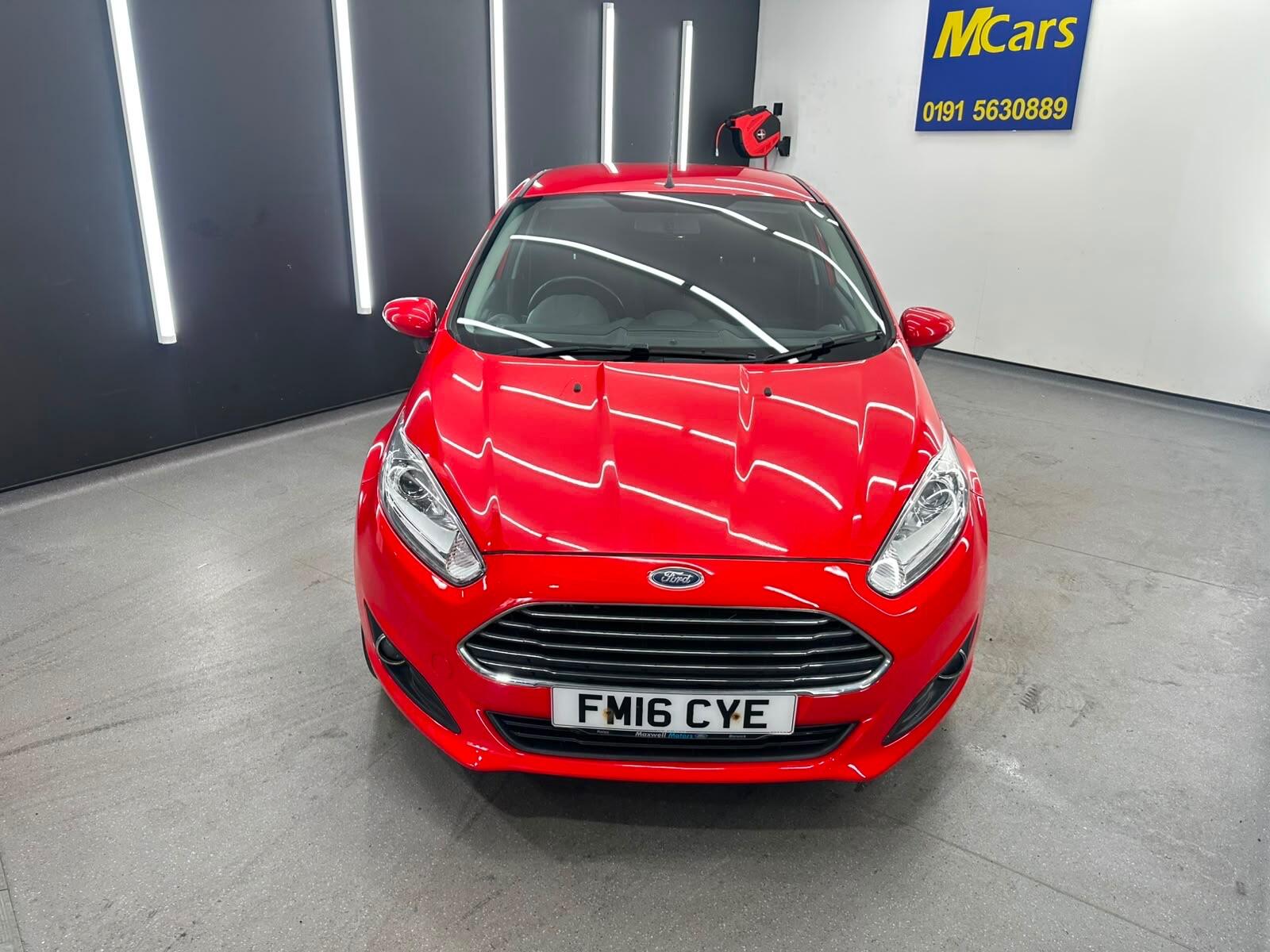 Ford Fiesta view 9