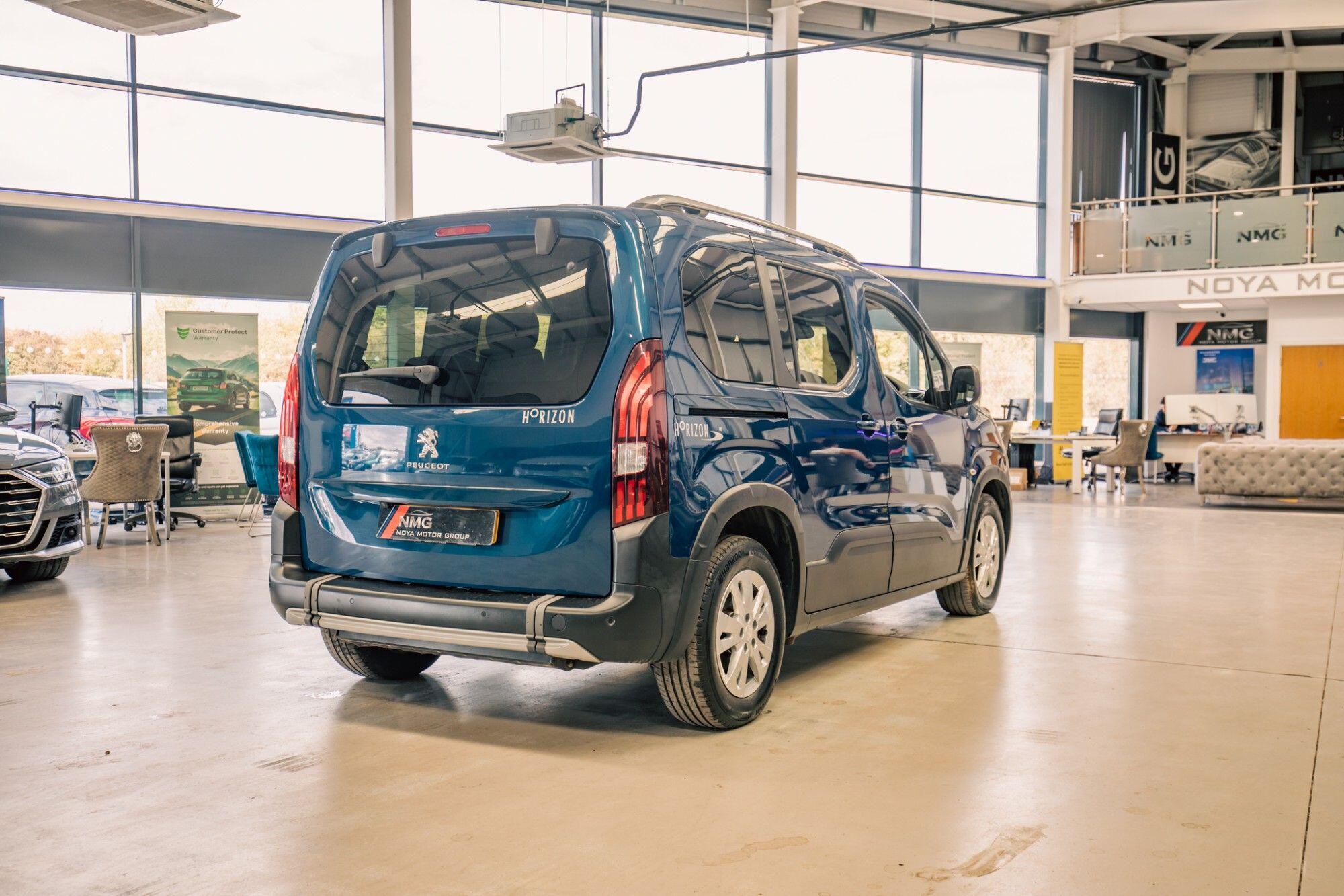 Peugeot Rifter view 46