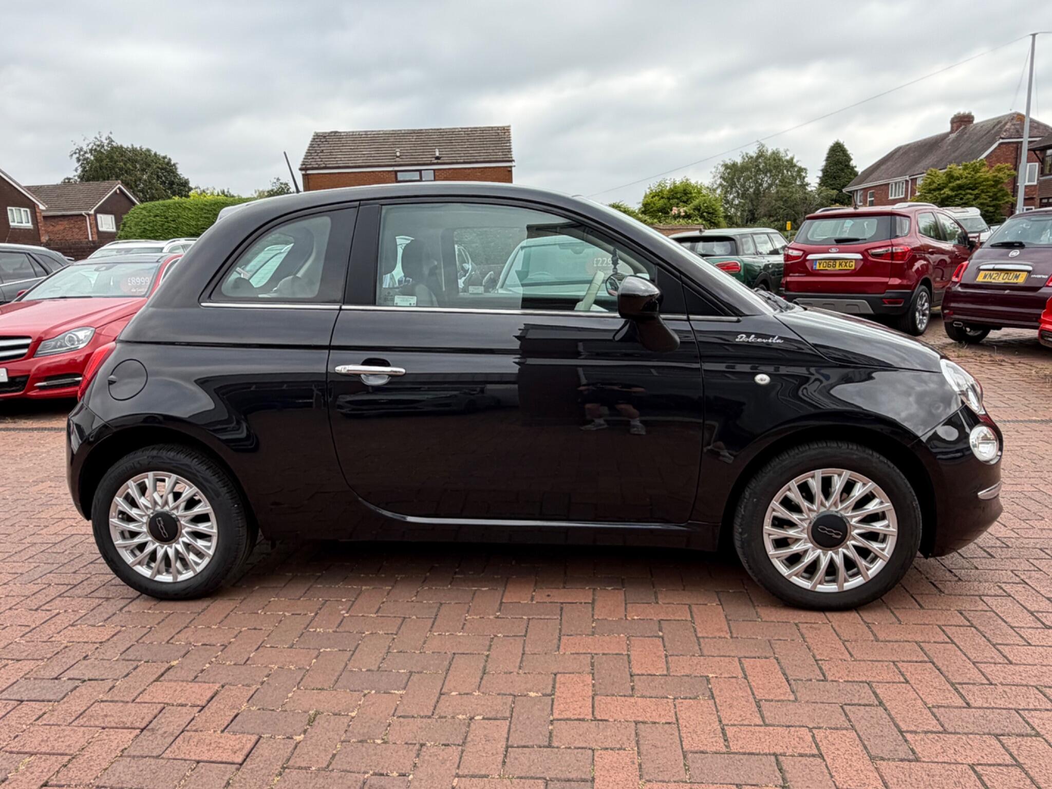 Fiat 500 view 23