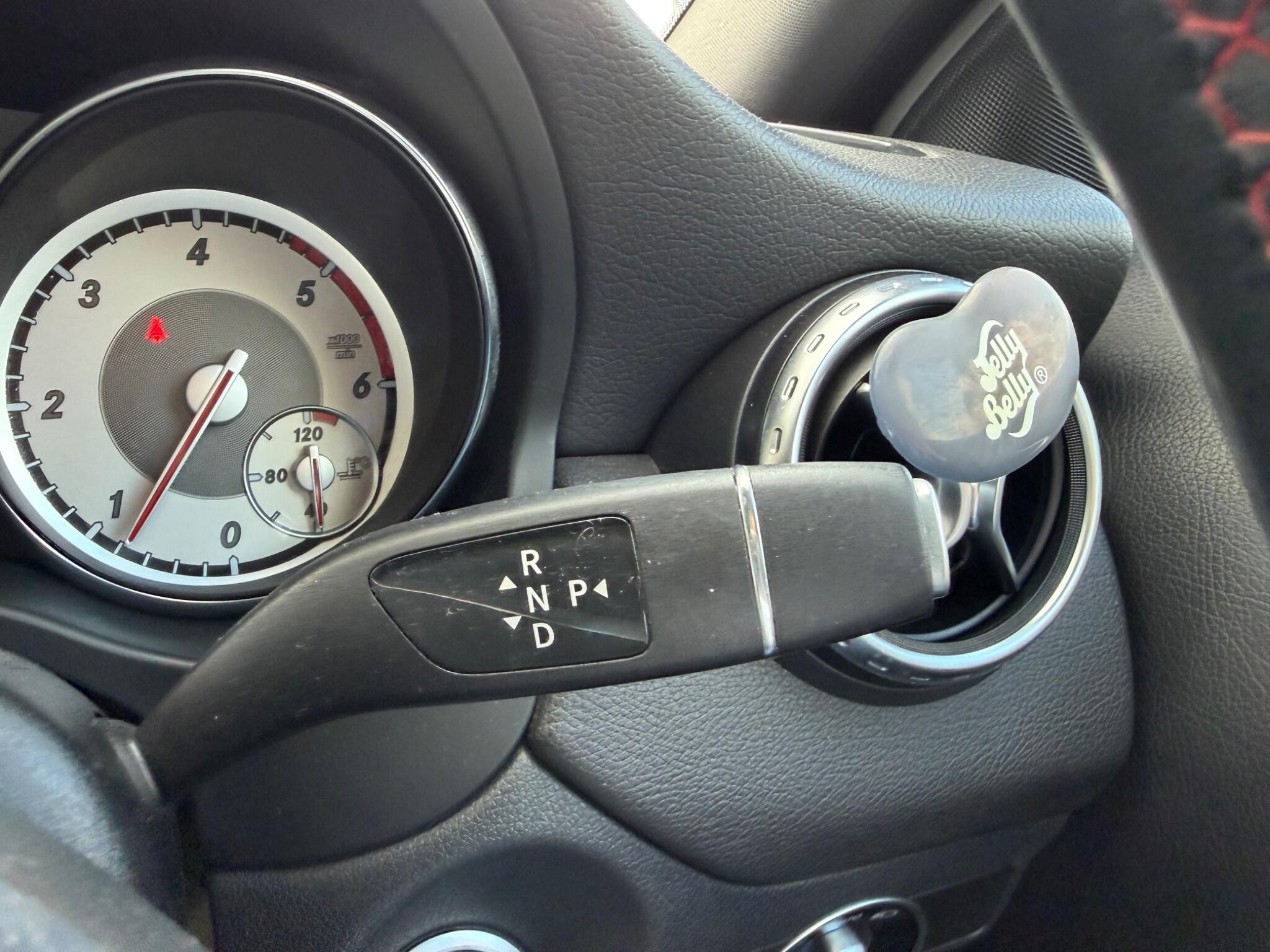 Mercedes-Benz Gla view 43