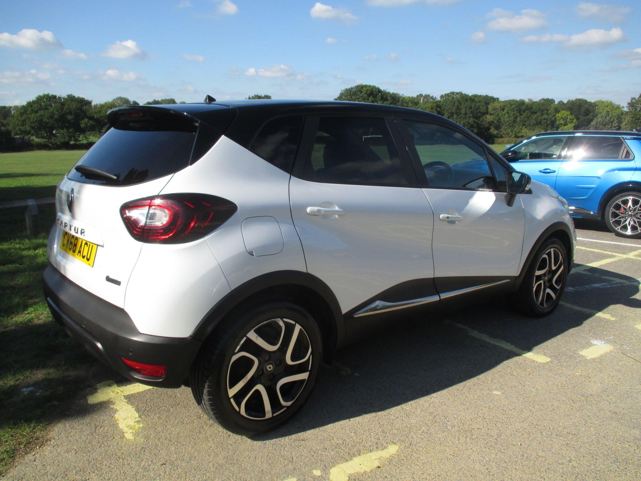 Renault Captur view 8