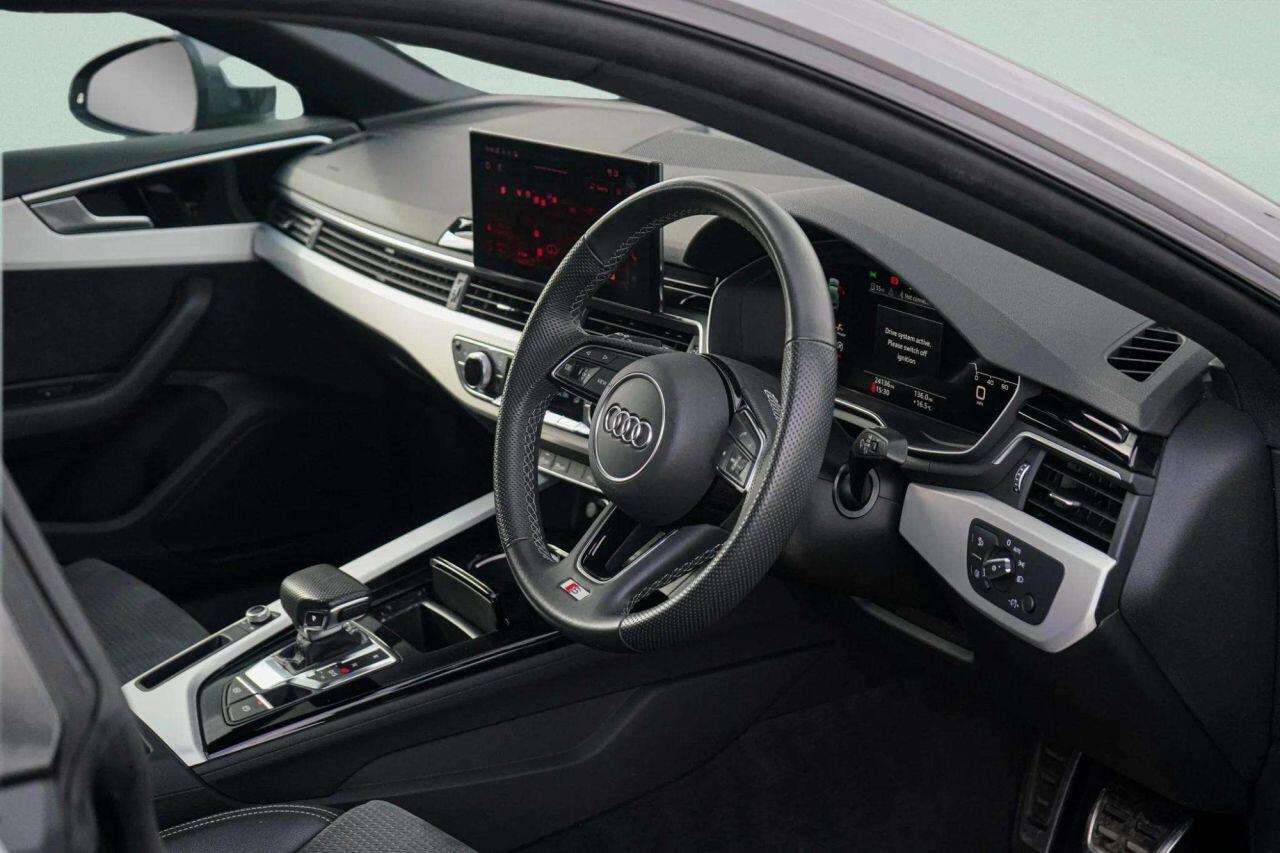 Audi A5 view 25
