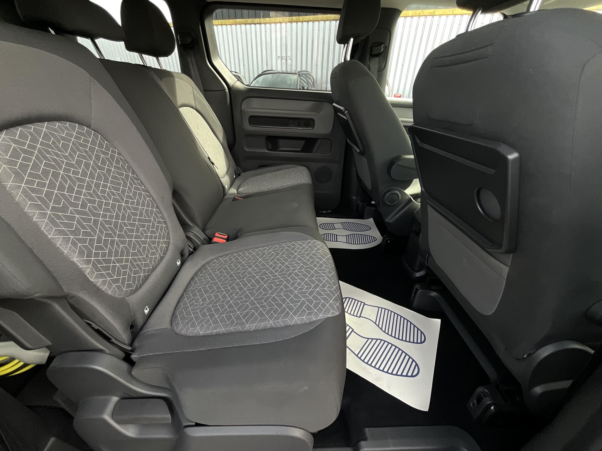 Volkswagen Id. Buzz view 12