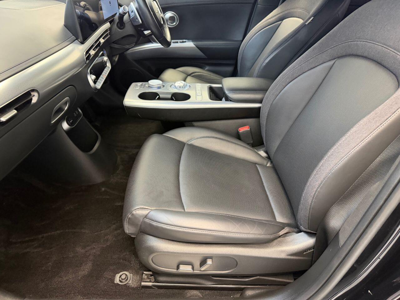 Genesis GV60 view 14