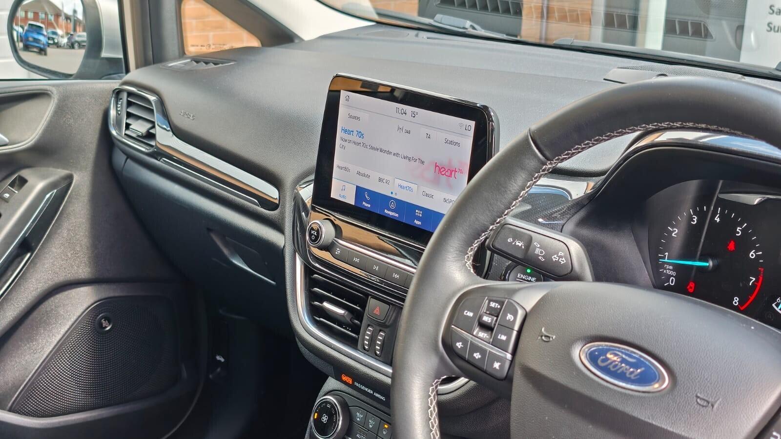 Ford Fiesta view 13