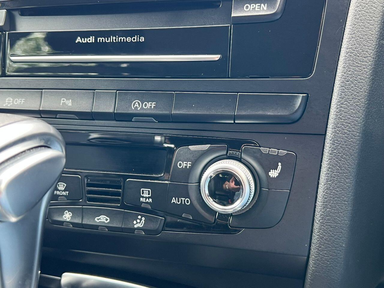 Audi A4 view 26