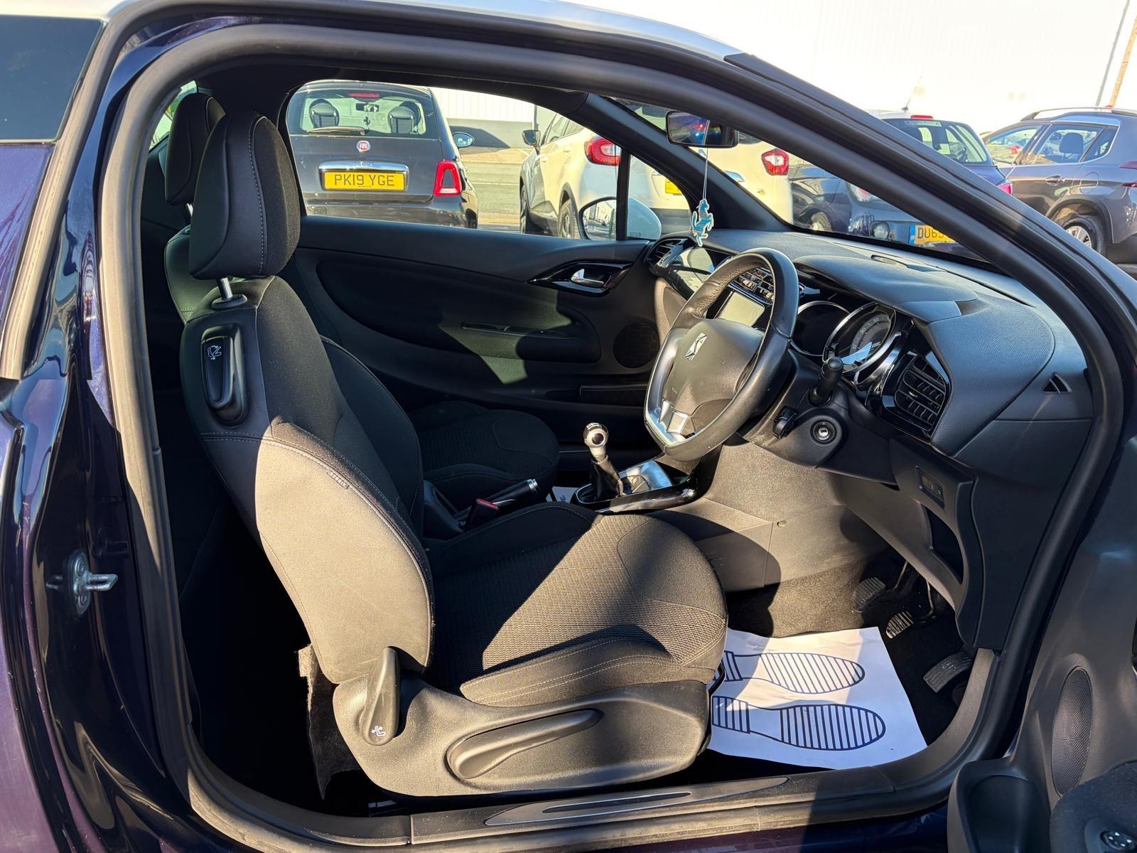 2016 DS AUTOMOBILES DS 3 1.2 PureTech DStyle Nav Euro 6 (s/s) 3dr • 70,000 miles image 11