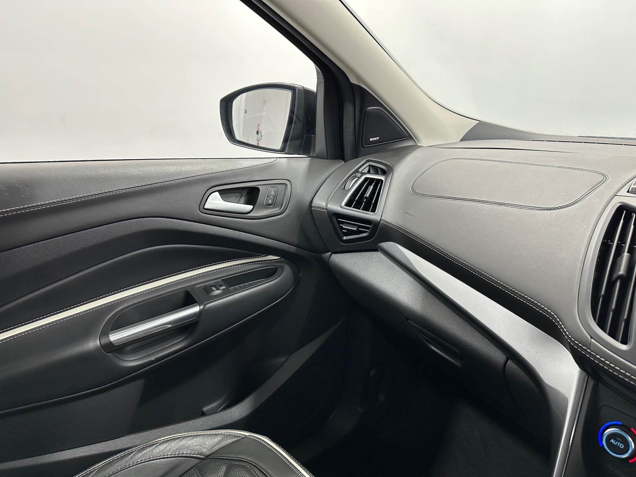 Ford Kuga view 26