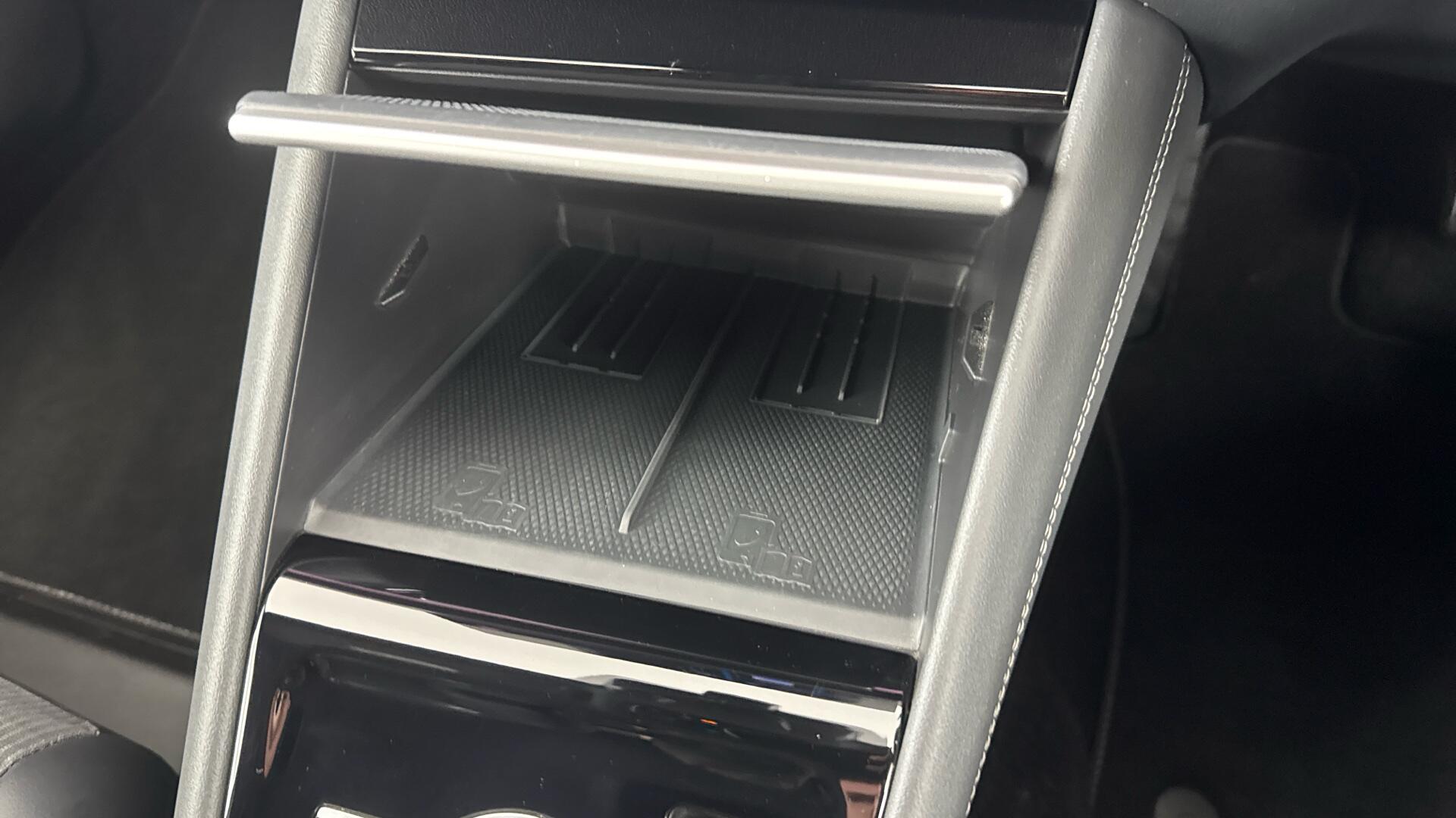 Volkswagen Tiguan view 30